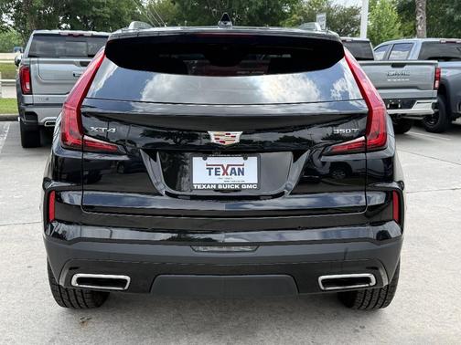 Stellar Black Metallic 2025 Cadillac XT4 Premium Luxury