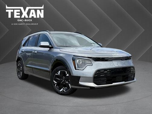 Steel Gray 2024 Kia Niro EV Wind