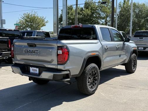 Sterling 2026 GMC Canyon Elevation
