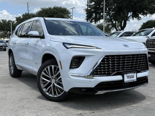 White Tri-Coat 2026 Buick Enclave AVENIR