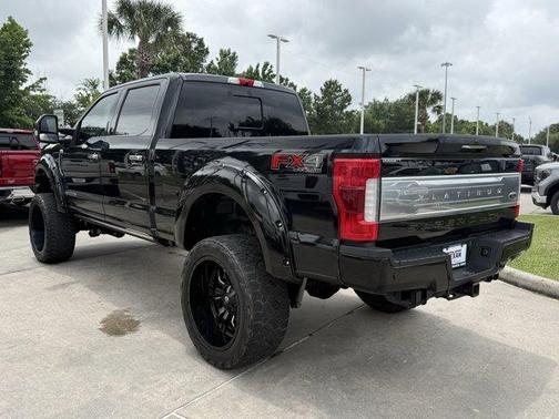Black Metallic 2019 Ford F-250 Super Duty