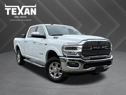 Bright White Clearcoat 2022 RAM 2500 Laramie