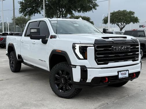 Summit White 2026 GMC Sierra 2500 AT4