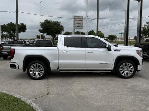 White Frost Tri-Coat 2022 GMC Sierra 1500 Limited Denali