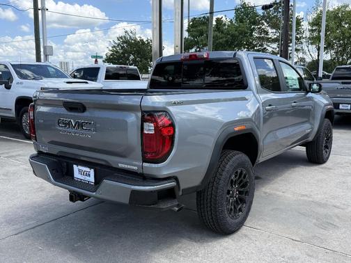Sterling 2026 GMC Canyon Elevation
