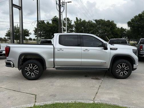 Quicksilver Metallic 2022 GMC Sierra 1500 AT4