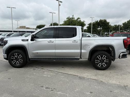 Quicksilver Metallic 2022 GMC Sierra 1500 AT4