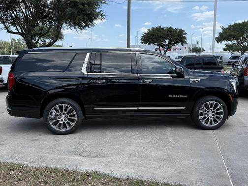 Onyx Black 2026 GMC Yukon XL Denali