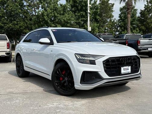 Glacier White Metallic 2021 Audi Q8 55 Premium Plus