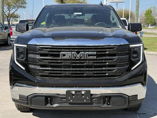 Onyx Black 2026 GMC Sierra 1500 Pro
