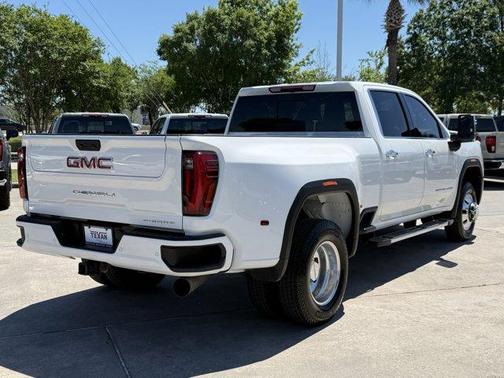 Summit White 2025 GMC Sierra 3500 Denali