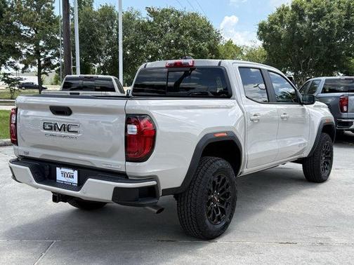 Dune 2026 GMC Canyon Elevation