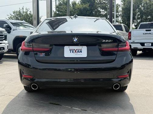 Black Sapphire Metallic 2019 BMW 330 i
