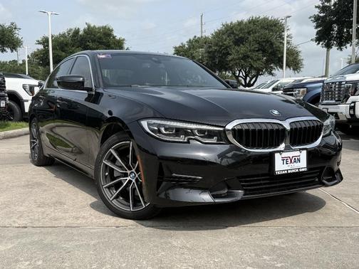 Black Sapphire Metallic 2019 BMW 330 i