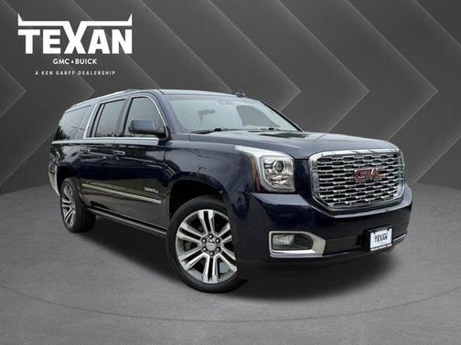 Dark Sapphire Blue Metallic 2018 GMC Yukon XL Denali