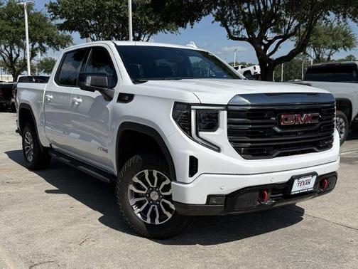 Summit White 2023 GMC Sierra 1500 AT4