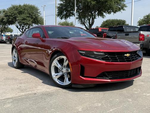 Wild Cherry Tintcoat 2022 Chevrolet Camaro 1LT