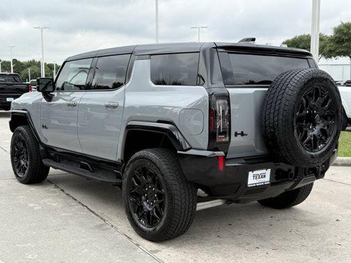 Meteorite Metallic 2026 GMC HUMMER EV SUV 2X