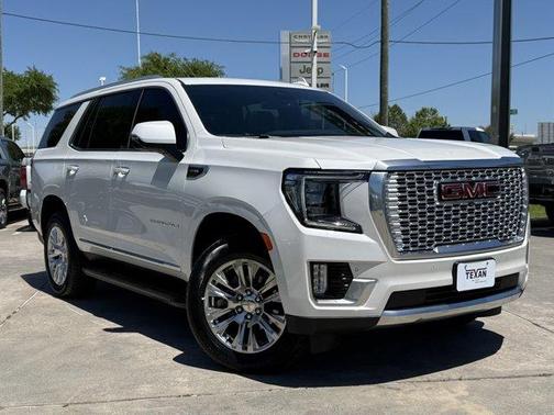 White Frost Tri-Coat 2024 GMC Yukon Denali