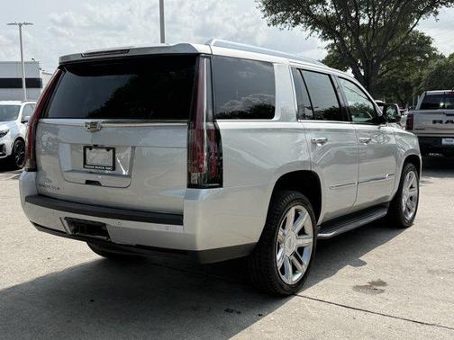 Radiant Silver Metallic 2016 Cadillac Escalade Luxury