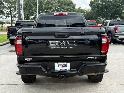 Onyx Black 2023 GMC Canyon AT4