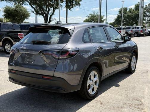 Gray 2025 Honda HR-V LX