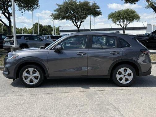 Gray 2025 Honda HR-V LX