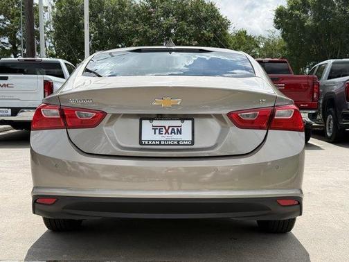 Mineral Gray Metallic 2024 Chevrolet Malibu LT