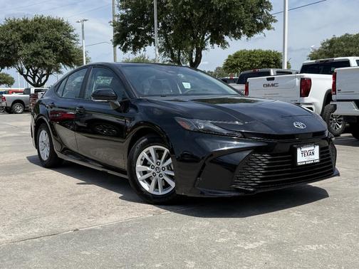Midnight Black Metallic 2025 Toyota Camry