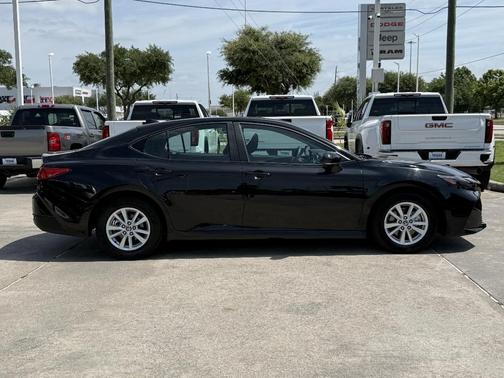 Midnight Black Metallic 2025 Toyota Camry