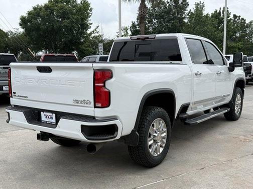 Summit White 2024 Chevrolet Silverado 3500 High Country