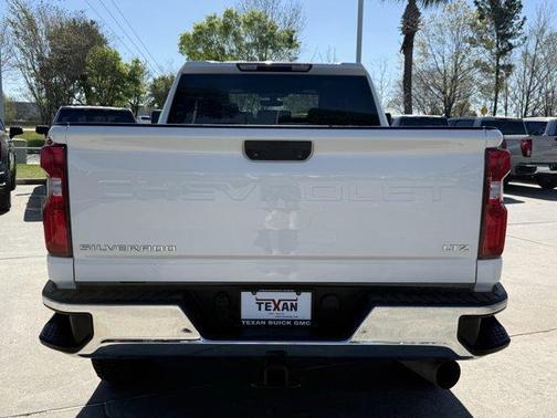 Summit White 2021 Chevrolet Silverado 2500 LTZ