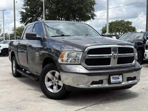 Granite Crystal Clearcoat Metallic 2019 RAM 1500 Classic Tradesman