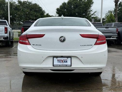 Summit White 2018 Buick LaCrosse Premium