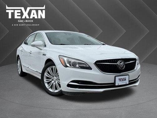 Summit White 2018 Buick LaCrosse Premium