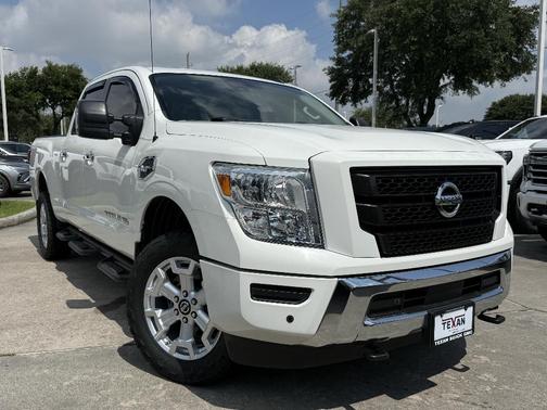 Glacier White 2021 Nissan Titan XD SV