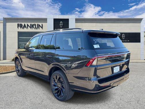 Starlight Gray Premium Colorant 2026 Lincoln Navigator Reserve
