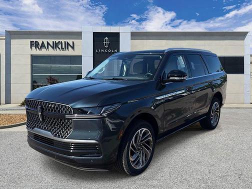 Flight Blue Metallic Clearcoat 2026 Lincoln Navigator Reserve