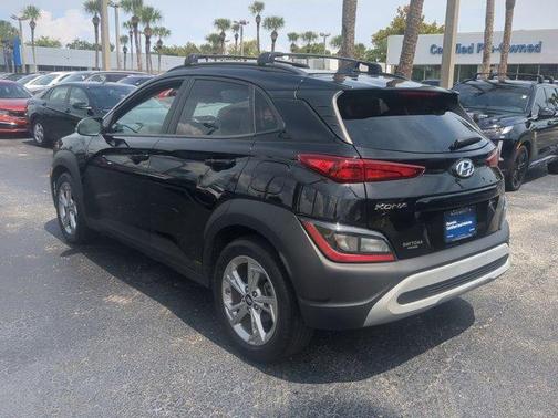 2023 Hyundai KONA SEL
