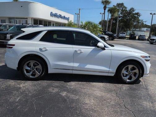 Uyuni White 2026 Genesis GV70 2.5T Advanced
