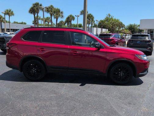 Red 2019 Mitsubishi Outlander