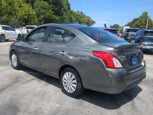 2019 Nissan Versa 1.6 SV