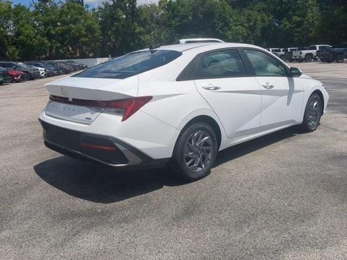 2025 Hyundai ELANTRA HEV Blue