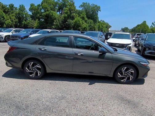 Amazon Gray 2026 Hyundai ELANTRA SEL Sport