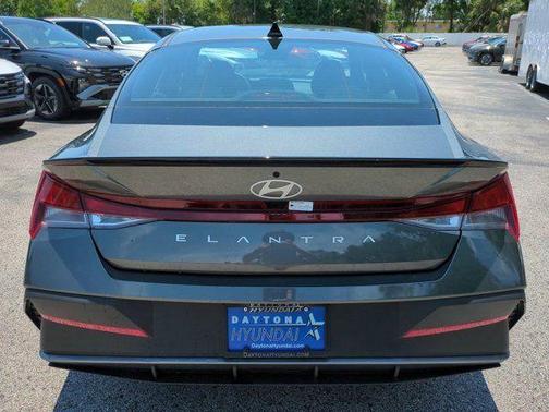 Amazon Gray 2026 Hyundai ELANTRA SEL Sport
