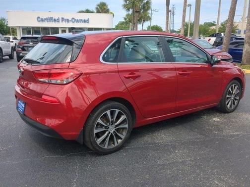 2018 Hyundai Elantra GT Base
