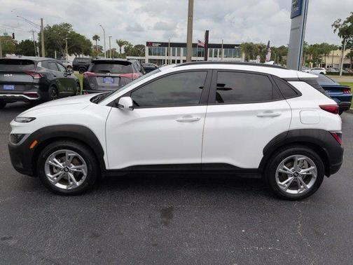 Lunar White 2022 Hyundai KONA SEL