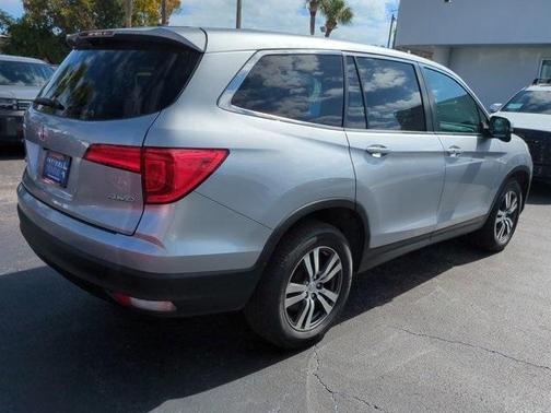 2018 Honda Pilot EX-L w/ Navigation
