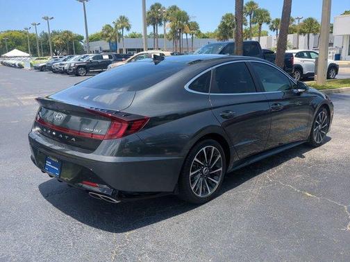 2023 Hyundai SONATA Limited