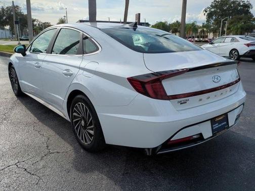 2021 Hyundai SONATA Hybrid SEL